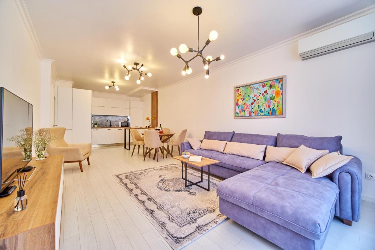 Premium Center Apartment In Grand Karavel Varna Exterior photo